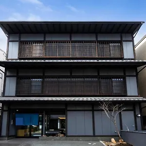 Madoka Station West Hotel